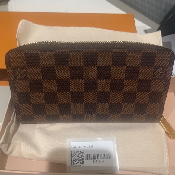 Louis Vuitton New wallet - Picture 4 of 4